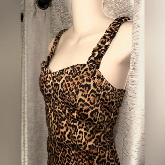 Zara Animal Print Fitted Mini Dress. - Picture 4 of 8